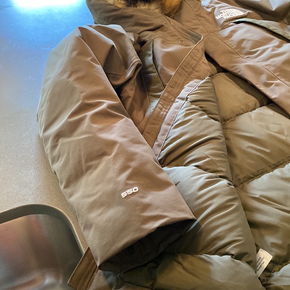 North Face Outerboroughs Jacket.  Never worn. - Picture 3 of 7